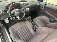 tweedehands Alfa Romeo 147 GTA 147 3.2 V6 GTA 3.2 V6 , 250Pk, 2003, Q2 Differentieel, Liefheb