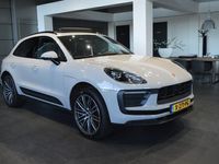 tweedehands Porsche Macan -T navi pano camera leer trekhaak 21 inch 266 pk !