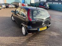 Occasion Opel Corsa 80 PK (58 kW) 2005 Zwart Hatchback