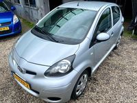 Occasion Toyota Aygo Cool 68 PK (50 kW) 2011 Grijs Hatchback