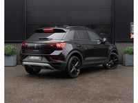 Occasion VW T-Roc Active 150 PK (110 kW) 2023 Zwart SUV