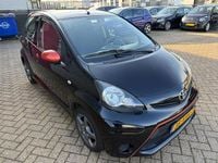 Occasion Toyota Aygo Comfort 68 PK (50 kW) 2012 Zwart (metallic) Hatchback