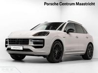 Nieuw Porsche Cayenne Black Edition 470 PK (345 kW) 2025 SUV