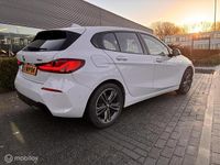 Occasion BMW 118 Sport Line 136 PK (100 kW) 2021 Wit Hatchback