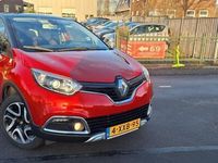 tweedehands Renault Captur 0.9 TCe Helly Hansen MET NIEUWE DISTRIBUTIEKETTING