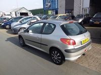 Occasion Peugeot 206 Premium 75 PK (55 kW) 2004 Grijs (metallic) Hatchback