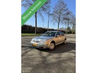 Occasion VW Bora Comfortline 105 PK (77 kW) 2001 Grijs Sedan