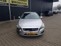 Occasion Volvo V60 Momentum 165 PK (121 kW) 2011 Grijs (metallic) Stationwagen