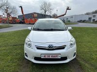 tweedehands Toyota Auris 1.8 Full Hybrid Aspiration - NAVI/LEER/NAP