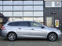 tweedehands Peugeot 308 SW 1.2 PureTech Style Automaat / NL-Auto / Cruise / Trekhaak