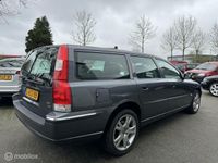 tweedehands Volvo V70 2.5T AWD Summum, Automaat, Nieuwe apk