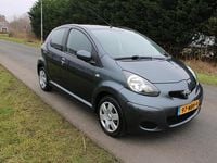 Occasion Toyota Aygo Comfort 68 PK (50 kW) 2010 Grijs Hatchback