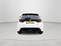 tweedehands Toyota Yaris 1.5 Hybrid Dynamic | 52.233 km | 2022 | Hybride Benzine