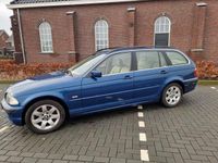 tweedehands BMW 325 3-SERIE Touring xi Executive AUTOMAAT YOUNGTIMER 2001