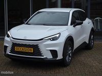 Occasion Lexus LBX Business Edition 136 PK (100 kW) 2025 Wit SUV