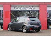 Occasion Fiat Punto Lounge 101 PK (74 kW) 2015 Grijs Hatchback