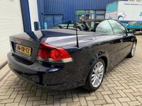 tweedehands Volvo C70 Convertible 2.4i 170 pk Geartronic Momentum / YOUNGTIMER / TOP ONDERHOUDEN