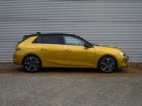 tweedehands Opel Astra Business Elegance 1.6 Turbo PHEV Hybrid 180pk Auto