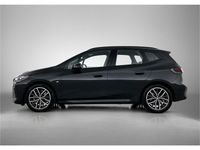 Occasion BMW 220 176 PK (129 kW) 2022 Zwart Stationwagen