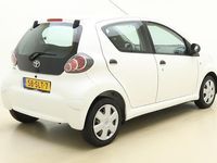 Occasion Toyota Aygo 68 PK (50 kW) 2011 Wit Hatchback