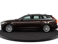 tweedehands Volvo V90 T4 Momentum | Head-Up display | Lederen interieur | Semi elektrische trekhaak | Adaptieve cruise control incl. BLIS | Panoramisc