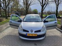 tweedehands Renault Clio 1.2 16V Authentique