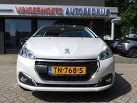 tweedehands Peugeot 208 1.2 Benzine 110 Pk * Automaat * GT-line * Super Sportieve * Navigatie * Panoramadak * 1/2 Leder * Parkeersensoren * Automaat * 5-Deurs * Climate & Cruise Control *