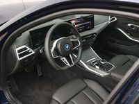 Occasion BMW 330e Executive 292 PK (214 kW) 2025 Blauw Stationwagen