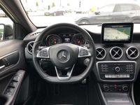 tweedehands Mercedes A180 122PK AUTOMAAT - AMG STYLE - PANO - 1E PART. EIG.