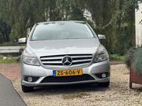 Occasion Mercedes B180 Prestige 122 PK (89 kW) 2013 Grijs MPV