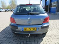 tweedehands Peugeot 307 1.6-16V Navtech