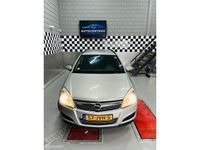 tweedehands Opel Astra Wagon 1.4 Edition Inclusief dakdragers