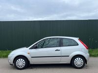 tweedehands Ford Fiesta 1.4-16V Futura Airco camera