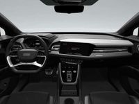 tweedehands Audi Q4 e-tron 45 286pk S Edition 82 kWh | Panoramadak | Trekhaak