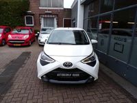 Occasion Toyota Aygo X-play 69 PK (50 kW) 2019 Wit Hatchback