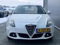 Occasion Alfa Romeo Giulietta 120 PK (88 kW) 2011 Wit Hatchback