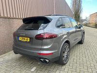 tweedehands Porsche Cayenne 3.0 S E-Hybrid Pano Nav Camer Trekhaak Bose