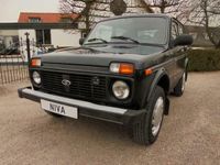 tweedehands Lada niva 1.7i 4x4 **85.000 org.km.**Dec. 2012**