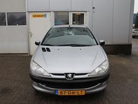 Occasion Peugeot 206 75 PK (55 kW) 2000 Grijs (metallic) Hatchback