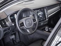 tweedehands Volvo V90 B5 Automaat Plus Bright | Panoramadak | 360º camera | Parkeerverwarming | 20'' Lichtmetalen velgen | Google infotainment | Lederen bekleding | Privacy glass | Elektrisch bedienbare voorstoelen | Harman Kardon premium audio
