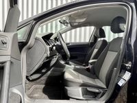 tweedehands VW Golf VII 1.0 TSI Trendline | Navigatie | Executive Pakket