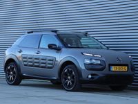 tweedehands Citroën C4 Cactus 1.2 PureTech Shine *Navigatie*Klimaatreg.*Parkeers