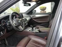 tweedehands BMW 530 5-SERIE Touring i xDrive High Executive | M Sport | Display Key |