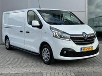 tweedehands Renault Trafic 2.0 dCi 120 T29 L2H1 Work Edition | AIRCO | NAVIGATIE | TREKHAAK | CRUISE CONTROL | SIDE BARS | VLOERPLAAT | 3-ZITS |