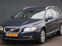 tweedehands Volvo V70 1.6 T4 Limited Edition Έlectric-Dak/Xenon/Leer/Navigatie/Parkeer