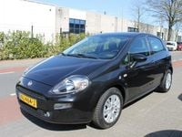 Occasion Fiat Punto Lounge 99 PK (72 kW) 2017 Zwart Hatchback