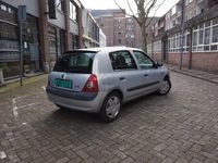 tweedehands Renault Clio II 1.2-16V Authentique