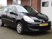 tweedehands Renault Clio 1.2-16V Expression-airco-cruise-trekhaak
