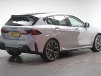 Occasion BMW 120 Executive 156 PK (114 kW) 2025 Grijs Hatchback