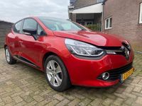 tweedehands Renault Clio IV 0.9 TCe ECO Night&Day !! LET OP motor loopt op 2 cilinders ipv 3 !!